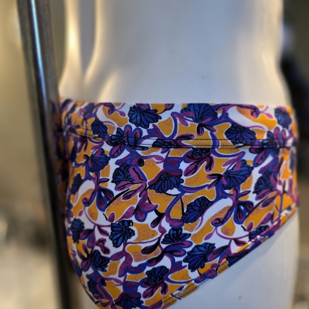 Vibrant Floral Men's Swim Trunks - Purple and Orange - Picture 3 of 7